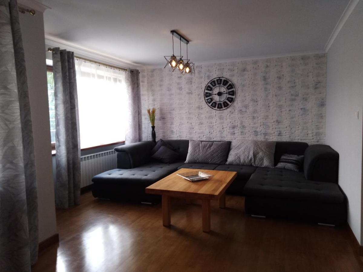 Apartamenty Kletowka Кросно Екстер'єр фото