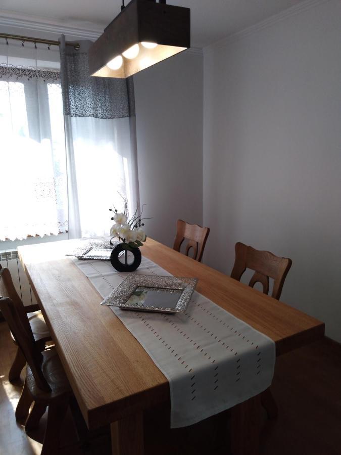 Apartamenty Kletowka Кросно Екстер'єр фото