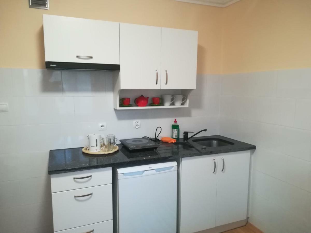 Apartamenty Kletowka Кросно Екстер'єр фото